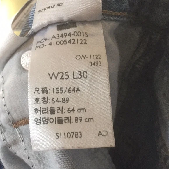 Women’s Levi’s Distressed Baggy Dad Jeans W25 L30 - Picture 5 of 5